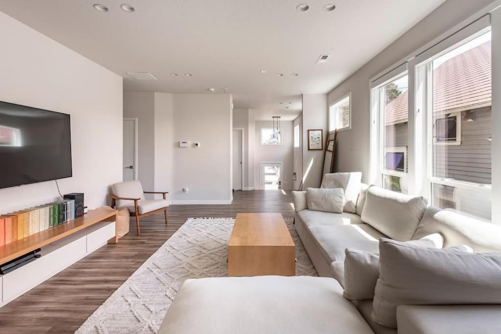 Comfy Family Home, Walkable Neighborhood + Patio! Portland Exterior foto